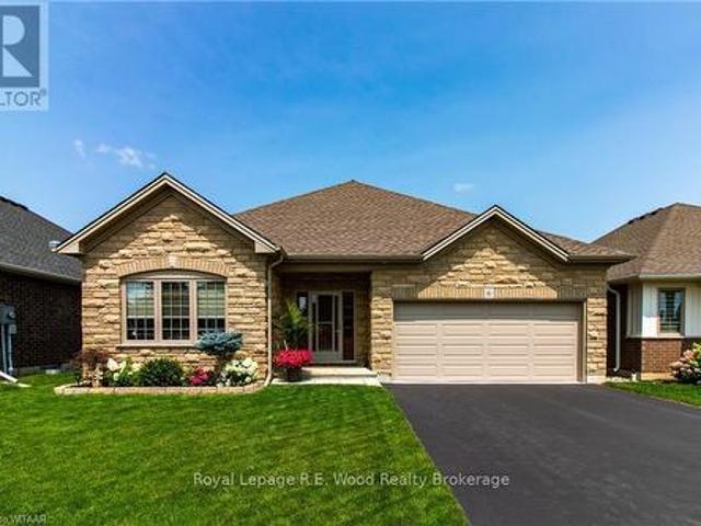 6 Esseltine Drive, Tillsonburg, ON, N4G 0C3 house for sale | Listing ID X13569 | Royal LePage