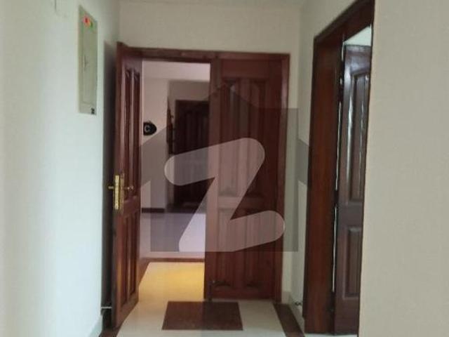 6 Floor 3 Bed Apartment Available For Rent DHA Defence