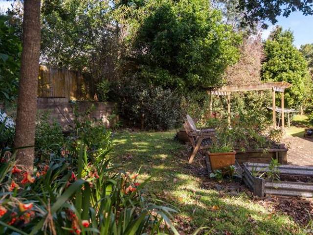 6 Gunson Road, Mt Wellington, Auckland City
