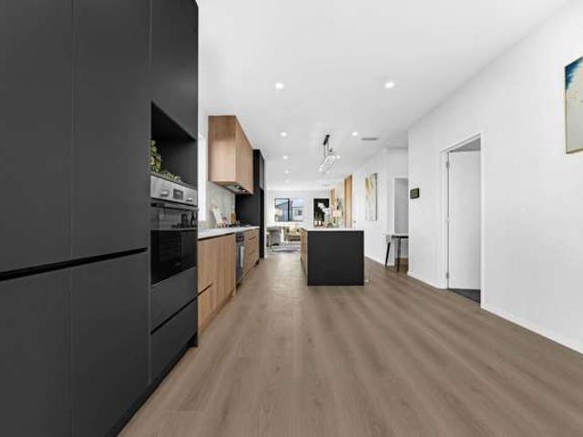 6 Gemstone Park Road, Rosehill, Papakura