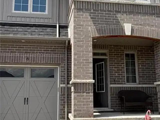 6 GLEASON Crescent