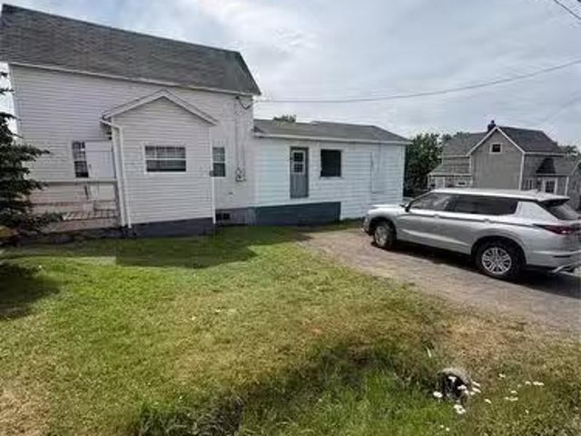 6 Grammar Street, Bell Island, NL, A0A 4H0 house for sale L.