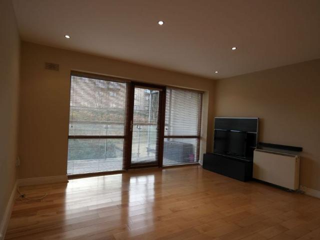 6 Hunters Hall, Hunters Place, Ballycullen, Dublin 24