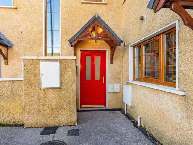 6 Hazel Court, Castlelake, Carrigtwohill, Co. Cork, T45TE83 is.