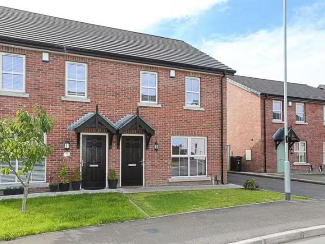 6 Helens Wood Green