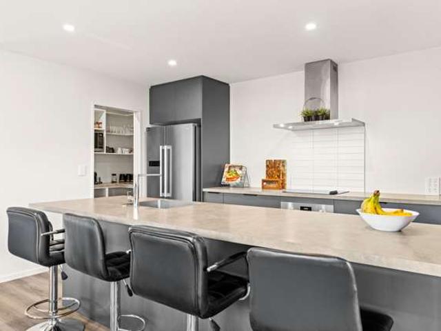 6 Helicon Street, Pegasus, Waimakariri
