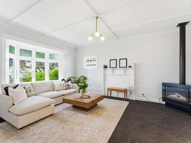 6 Hillside Terrace, St Johns Hill, Whanganui