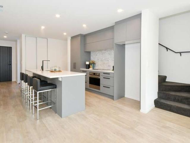 6 Hoiho Road, Pukekohe Central, Franklin