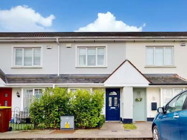 6 Holywell Close, Swords, Kinsealy, Co. Dublin, K67VX96 is for.