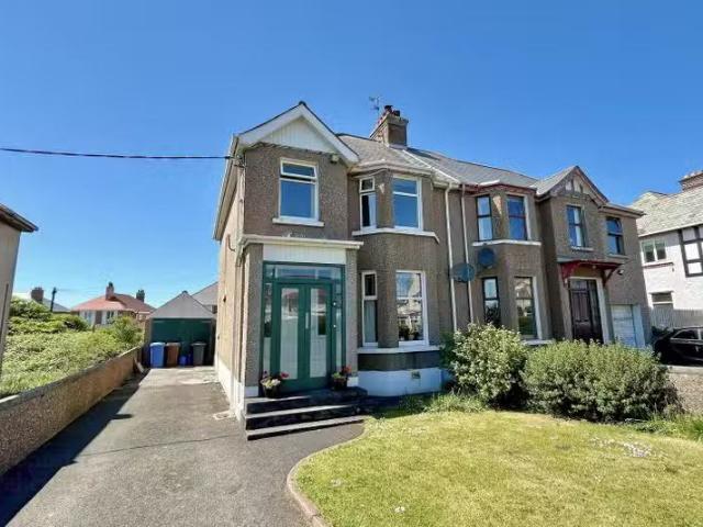6 Hopefield Avenue
