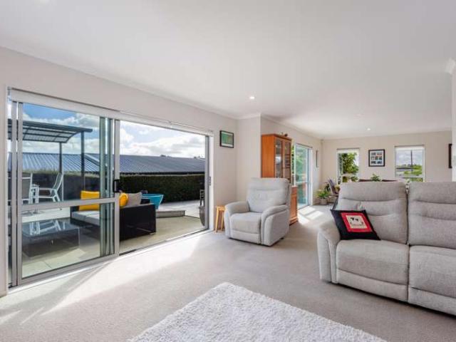 6 Jade River Place, Warkworth, Rodney