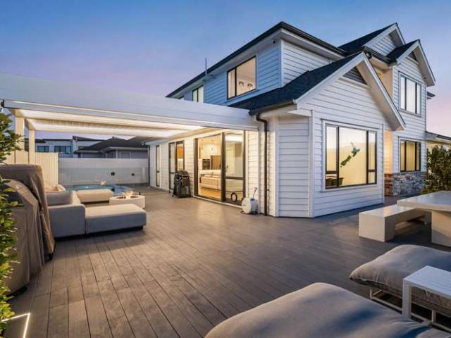 6 Karapapa Road, Milldale, Rodney