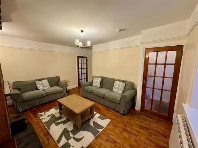 6 Kenneally Terrace, Lower Cork Hill, Youghal, Cork, P36 KR86