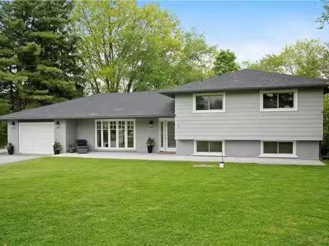 6 Kew Court, Dundas, ON, L9H 5E1 house for sale Listing ID.