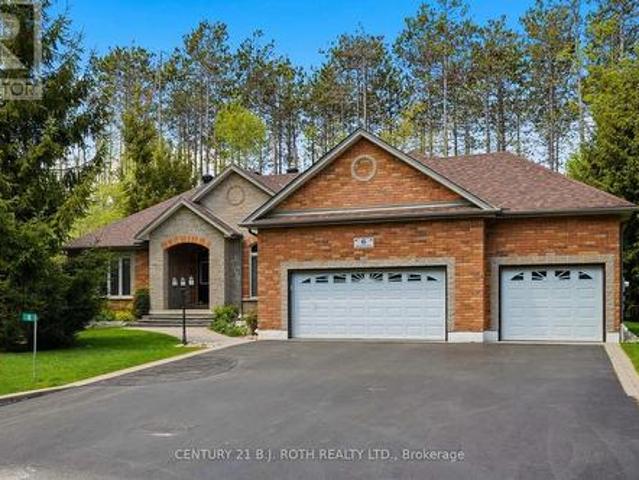 6 Lloyd Cook Drive E, Springwater, ON, L4M 4S4 house for sale | Listing ID S13424 | Royal LePage