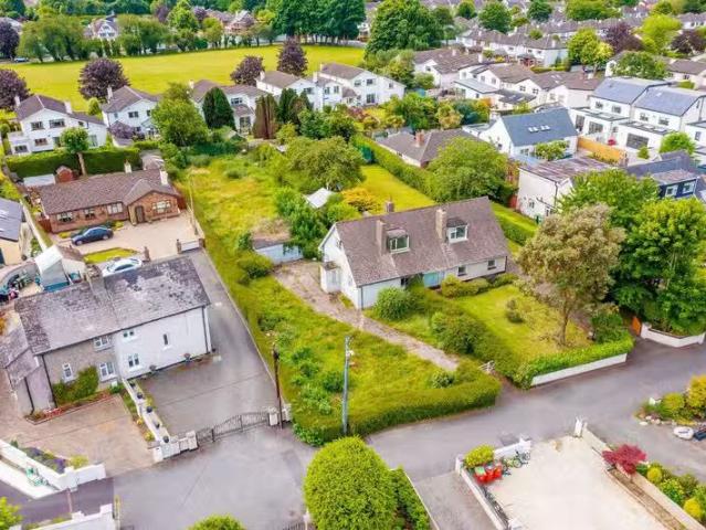 6 Park Villas, Pecks Lane, Castleknock, Dublin 15, D15P96K is.