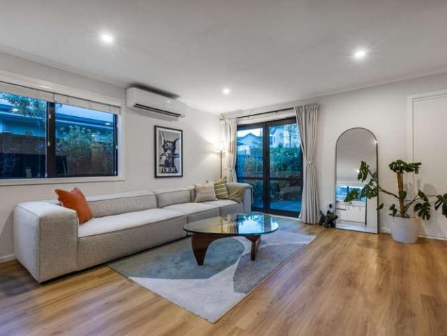 6 Pateke Drive, Kenepuru, Porirua City