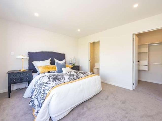 6 Pekanga Road, Orewa, Rodney