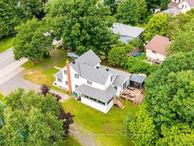 6 Prospect Street, Parry Sound, ON, P2A 2B6 house for sale | Listing ID X13562 | Royal LePage
