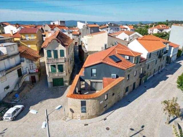 6 quarto, Gouveia Gouveia LS101226657