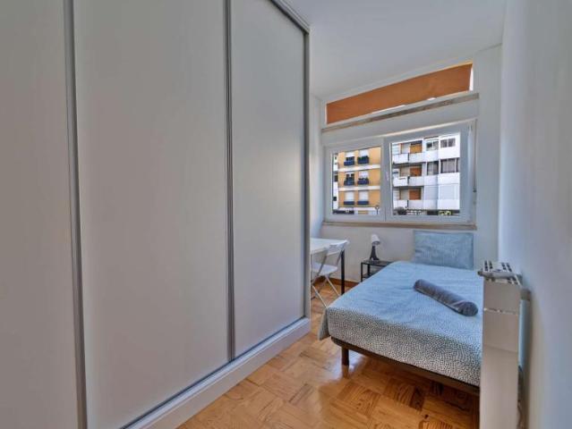 6 quarto, lisbon lisbon 1800 006 102146896