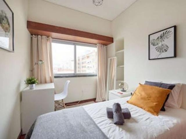 6 quarto, Lisbon Lisbon 1000 286 LS86892884