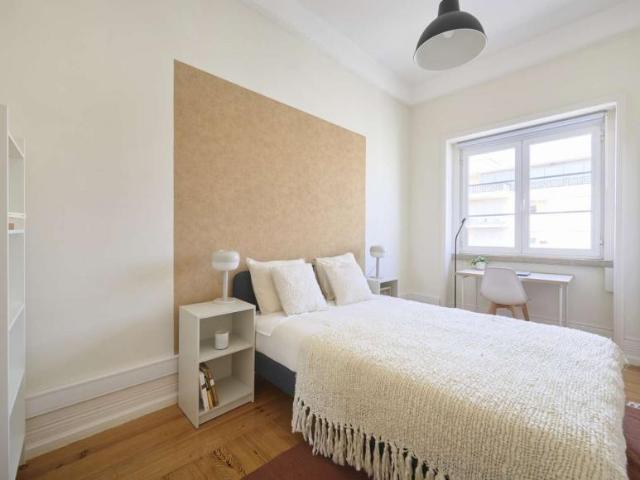6 quarto, Lisbon Lisbon 1050 010 90735525