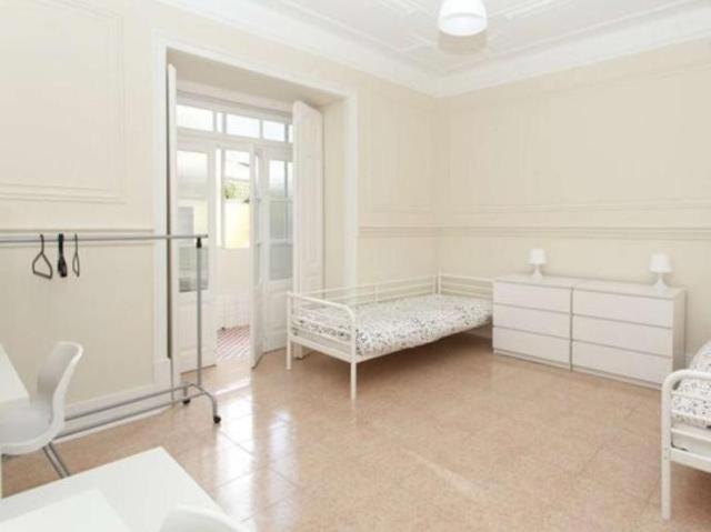 6 quarto, lisbon lisbon 1050 099 101842983