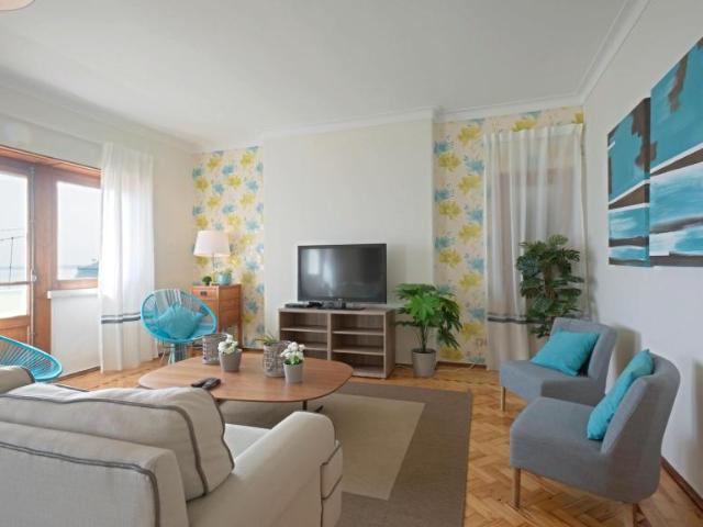 6 quarto, Lisbon Lisbon 1100 194 104070079
