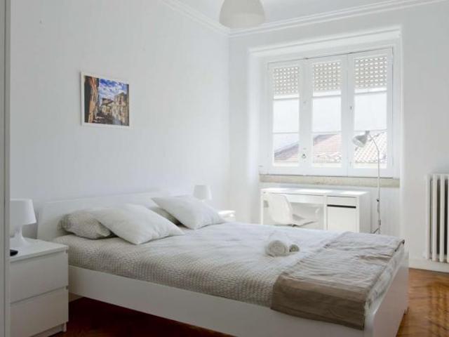 6 quarto, Lisbon Lisbon 1150 108 LS44546733
