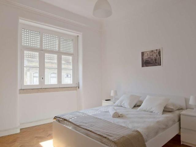6 quarto, lisbon lisbon 1150 108 101730695