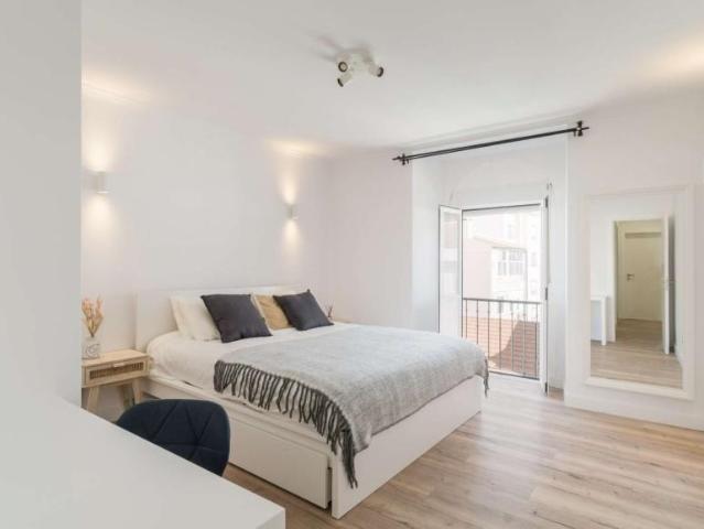 6 quarto, lisbon lisbon 1170 079 101822619