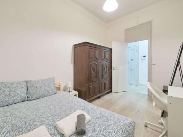 6 quarto, Lisbon Lisbon 1170 141 LS80988895