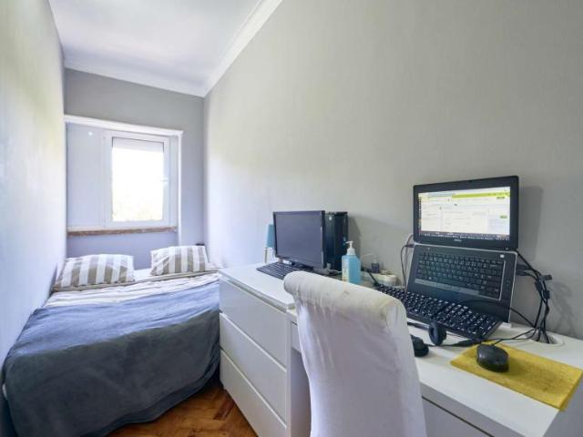 6 quarto, lisbon lisbon 2700 100217975