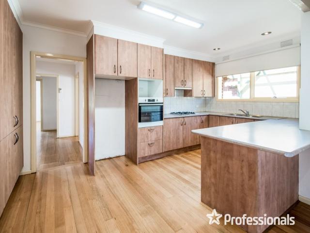 6 Russell CrescentBoronia VIC 3155, Australia