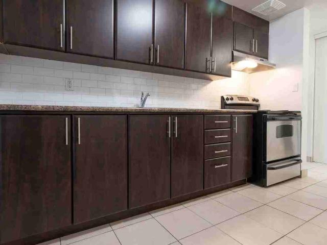 6 Radisson 1 Bedroom Apartment for Rent at 6 Rue Radisson, Gatineau, QC J8Z 1T7 Hull/Quartier de I'Oree du Parc
