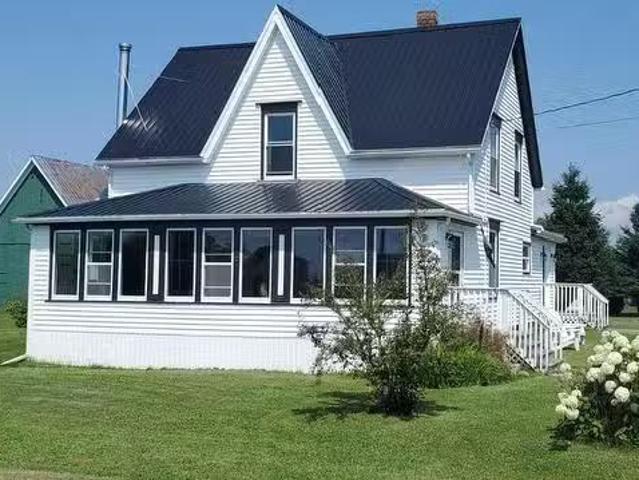 6 Ratchford Road, Port Greville, NS, B0M 1T0 house for sale.