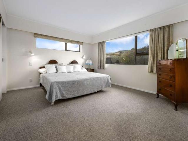 6 Rewarewa Crescent, Waikanae, Kapiti Coast