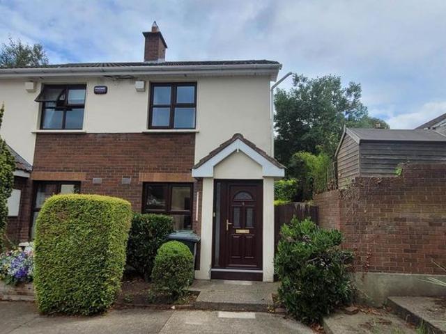6 Richmond Park, Monkstown, Co. Dublin