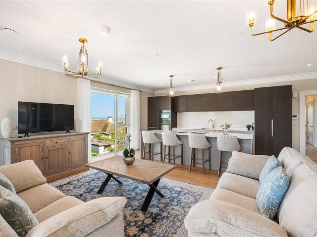 6 Robswall just beside the village & Sea views, Malahide, County Dublin