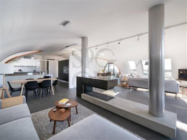 6 Room apartment