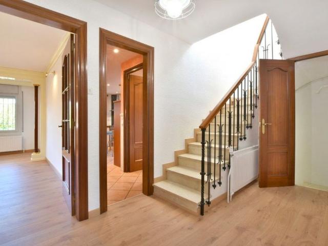 6 room luxury Detached House for rent in Sant Cugat, Spain