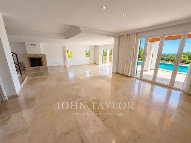 6 room luxury House for rent in Bendinat, Spain