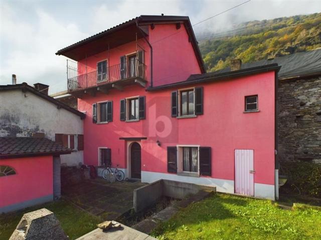 6 Room single house