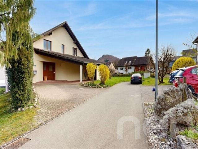 6 Room single house