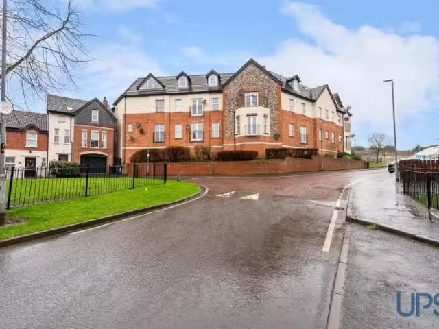 6 St. Marys Gardens