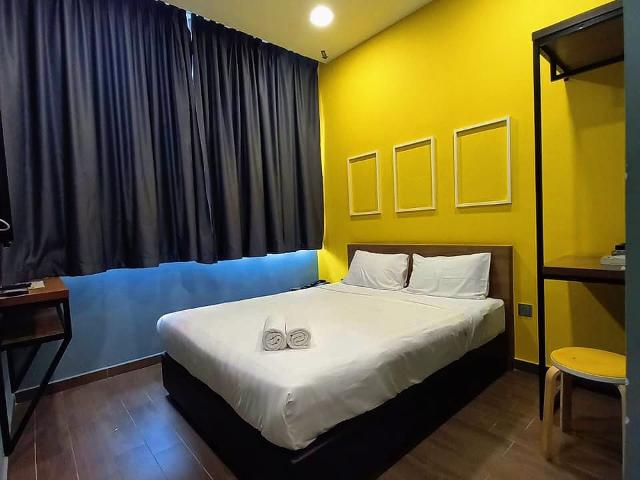6 Station To KLCC ! 7Mins Walk To LRT Pudu, Limited Master Room With Private Bathroom @ Frame Hotel 【Zero Deposit Pr