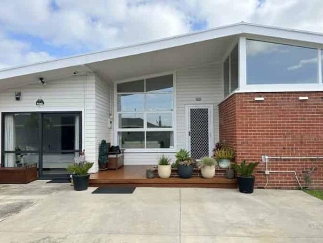 6 Sunnyside Crescent, Papatoetoe, Manukau City