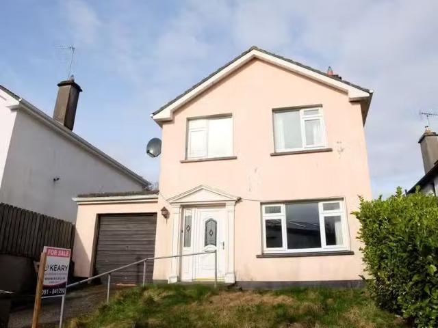 6 Saint Brides Grove, Bohercom, Loughrea, Co. Galway, H62XW29.