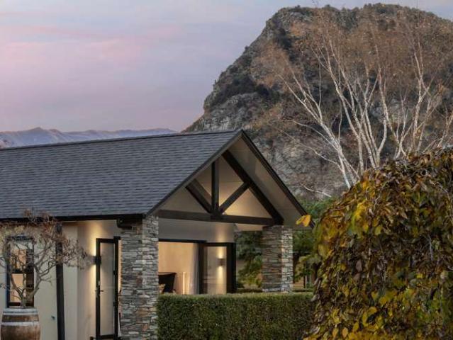 6 Sandys Lane, Wanaka